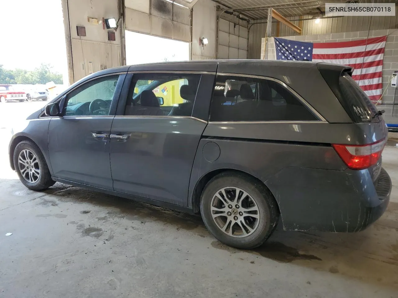 5FNRL5H65CB070118 2012 Honda Odyssey Exl