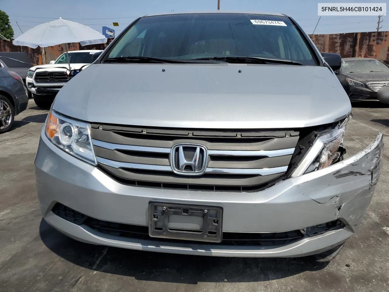 5FNRL5H46CB101424 2012 Honda Odyssey Ex