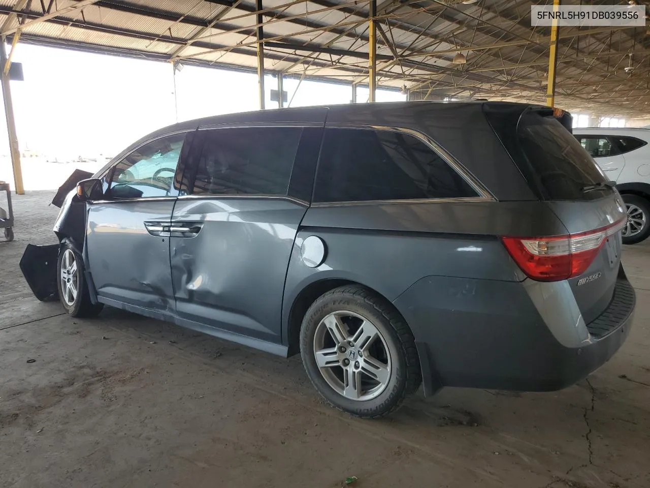 2013 Honda Odyssey Touring VIN: 5FNRL5H91DB039556 Lot: 62361264