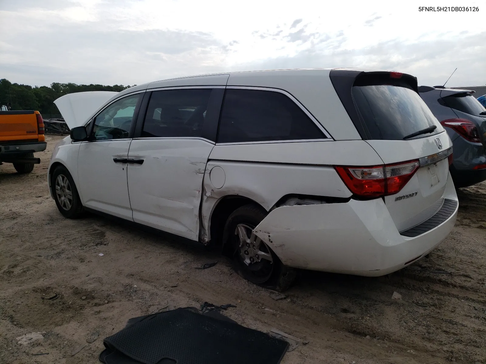 5FNRL5H21DB036126 2013 Honda Odyssey Lx