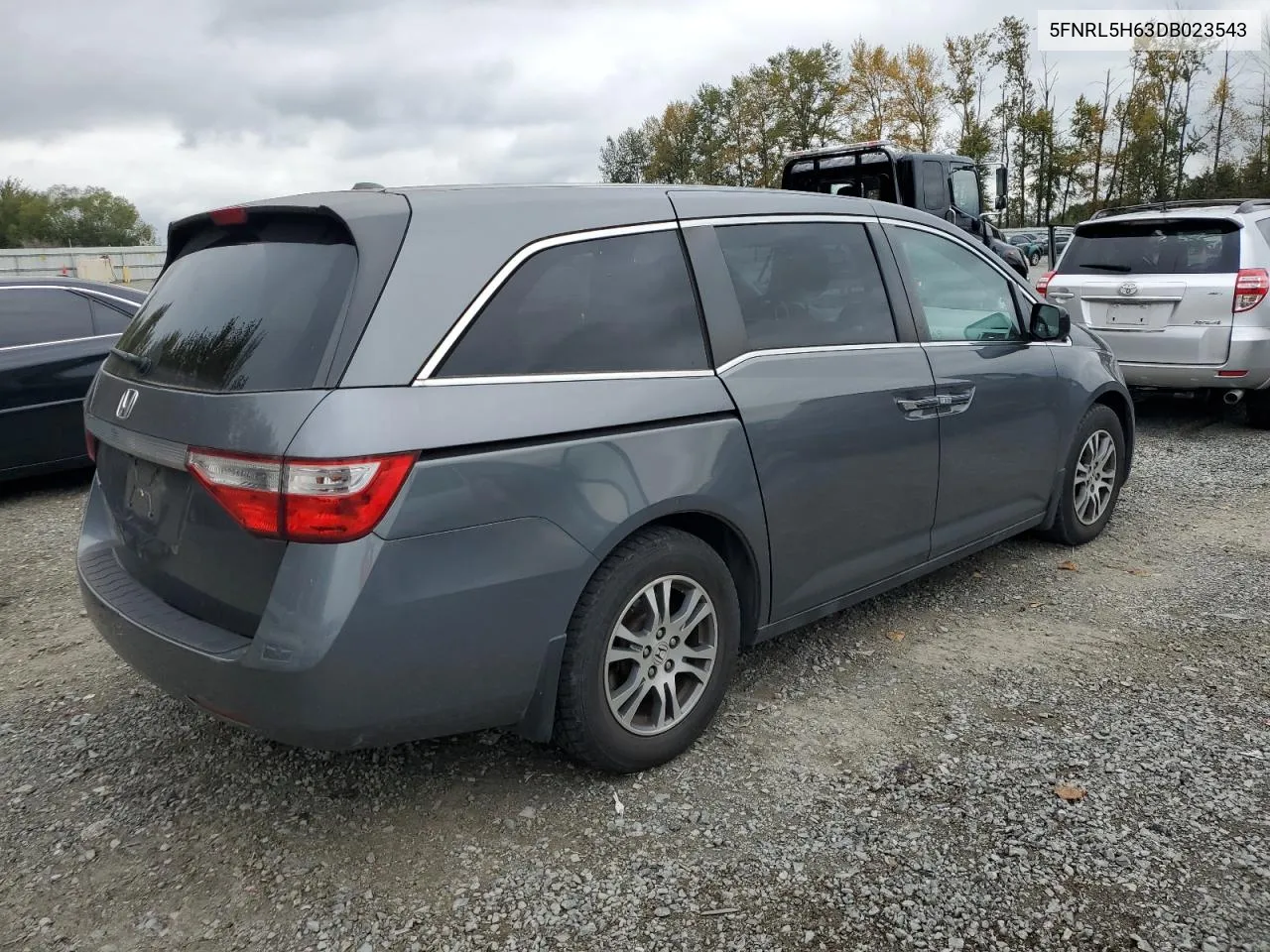 5FNRL5H63DB023543 2013 Honda Odyssey Exl