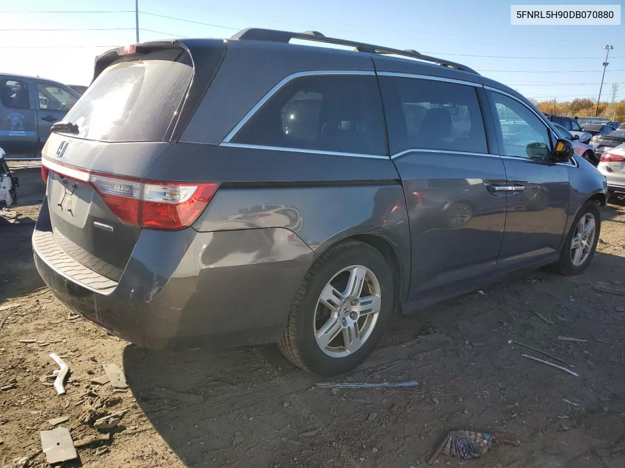 2013 Honda Odyssey Touring VIN: 5FNRL5H90DB070880 Lot: 77555204