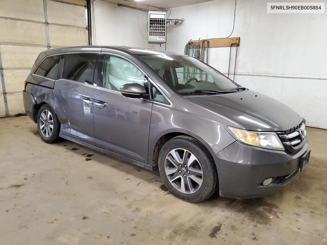 2014 Honda Odyssey Touring VIN: 5FNRL5H90EB005884 Lot: 79234934