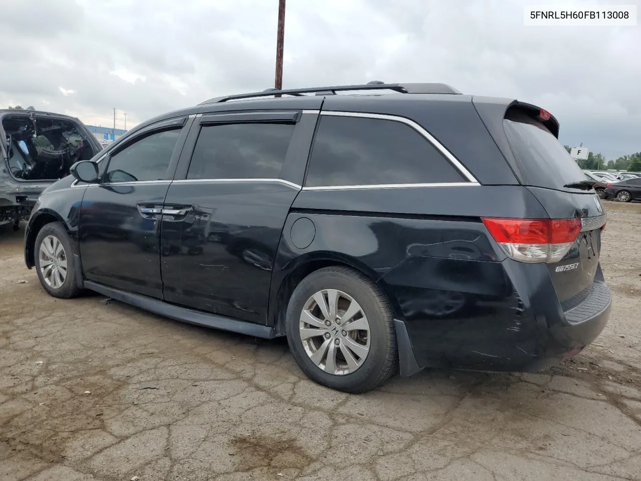 5FNRL5H60FB113008 2015 Honda Odyssey Exl