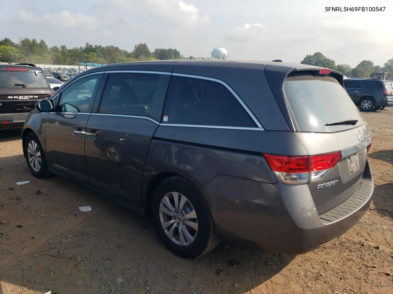 5FNRL5H69FB100547 2015 Honda Odyssey Exl