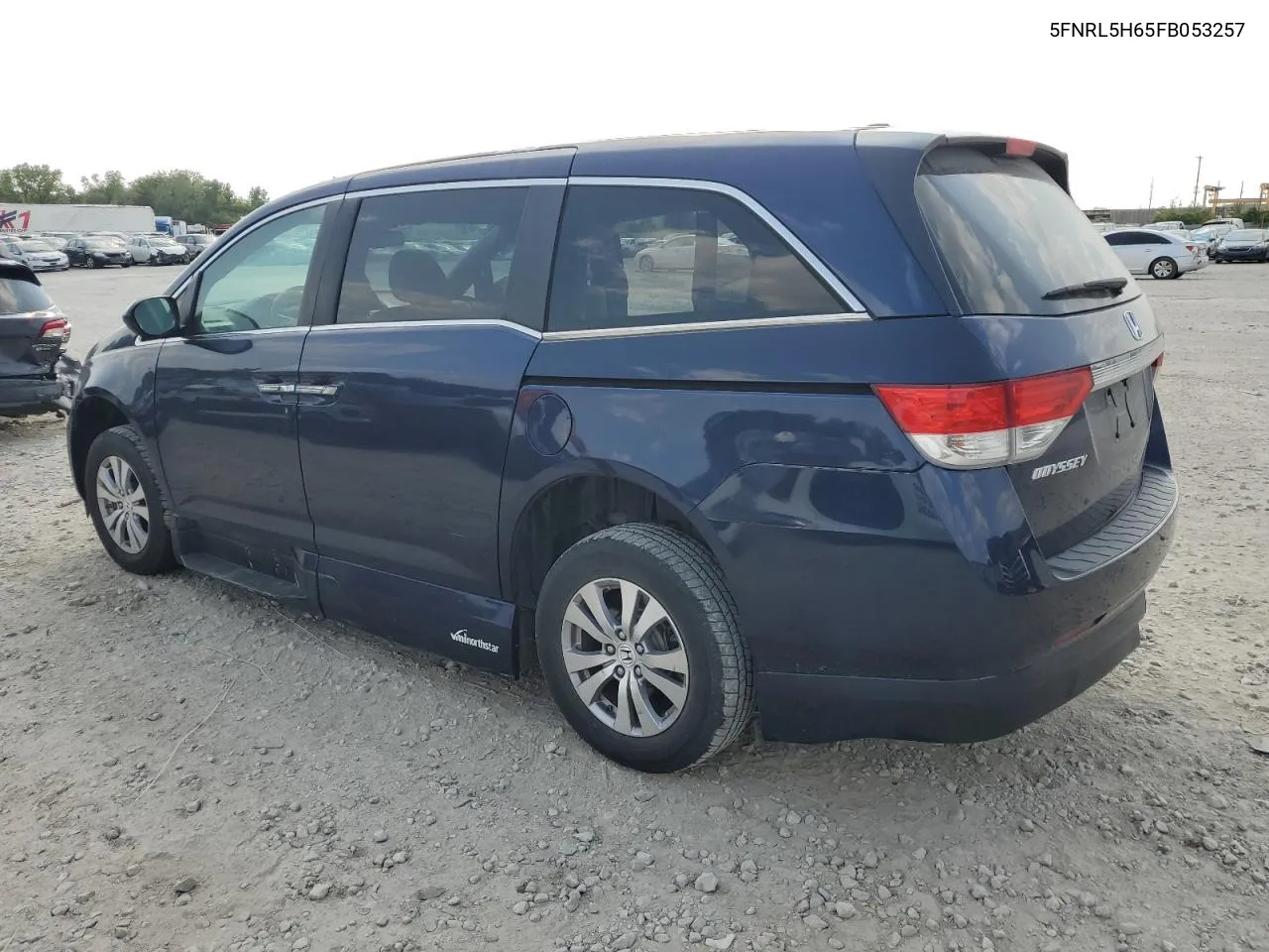 5FNRL5H65FB053257 2015 Honda Odyssey Exl