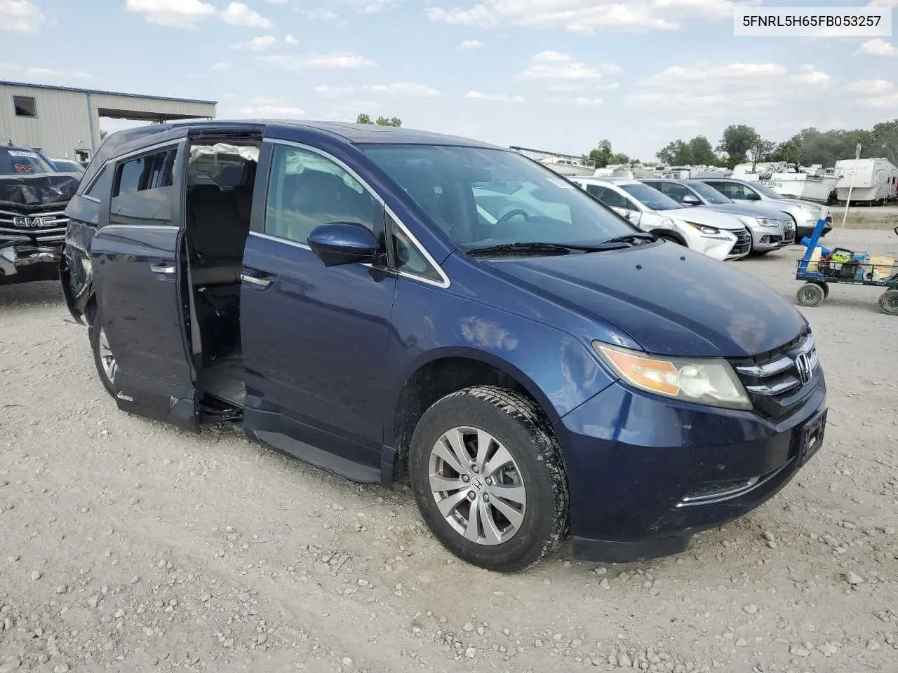 5FNRL5H65FB053257 2015 Honda Odyssey Exl