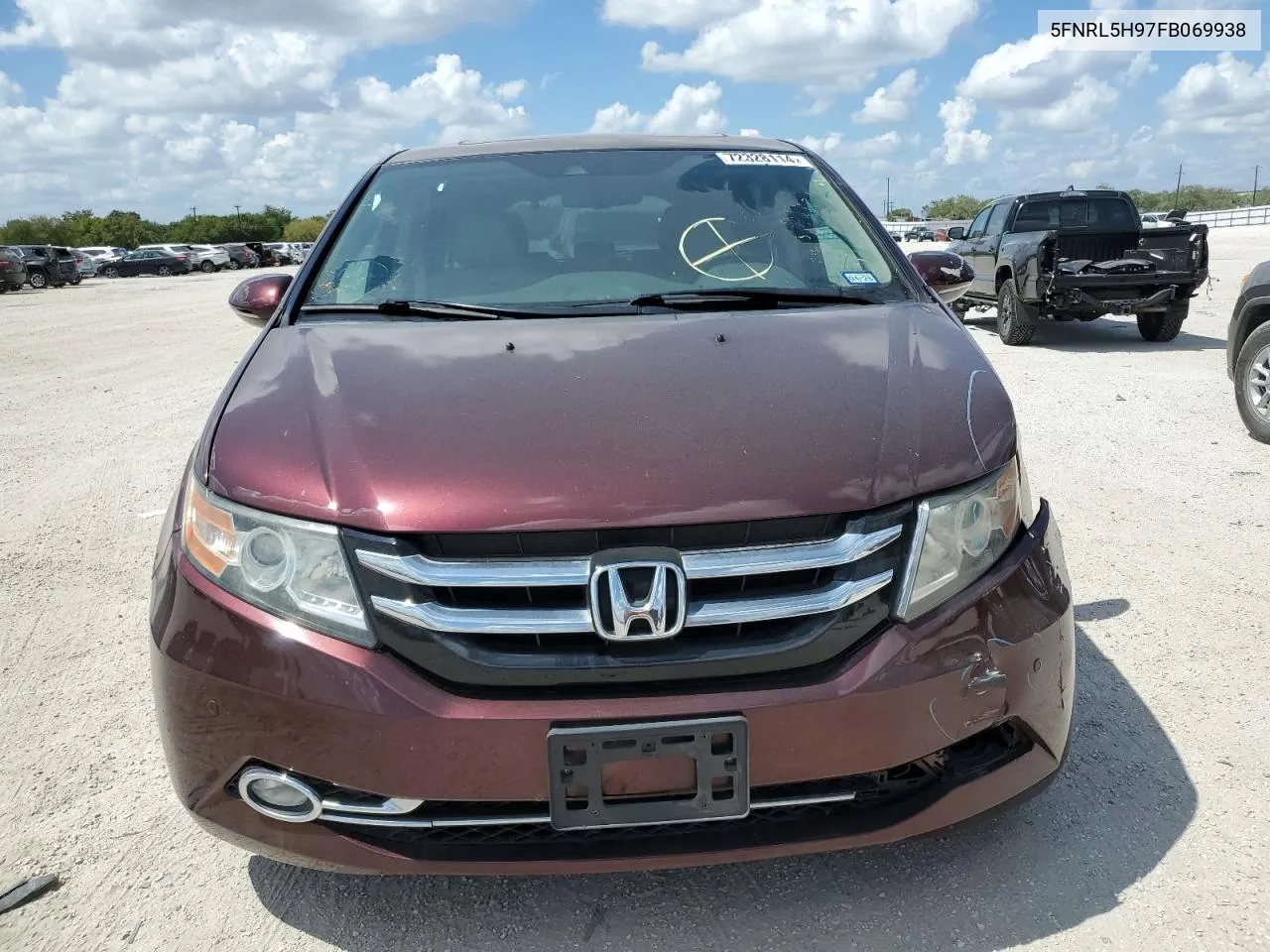 5FNRL5H97FB069938 2015 Honda Odyssey Touring