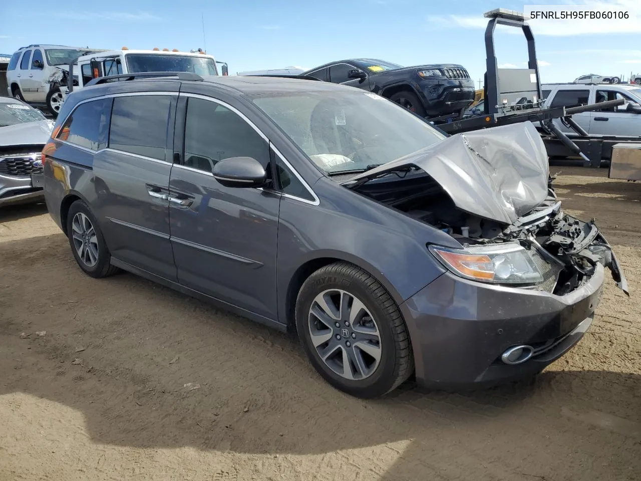 2015 Honda Odyssey Touring VIN: 5FNRL5H95FB060106 Lot: 72469284