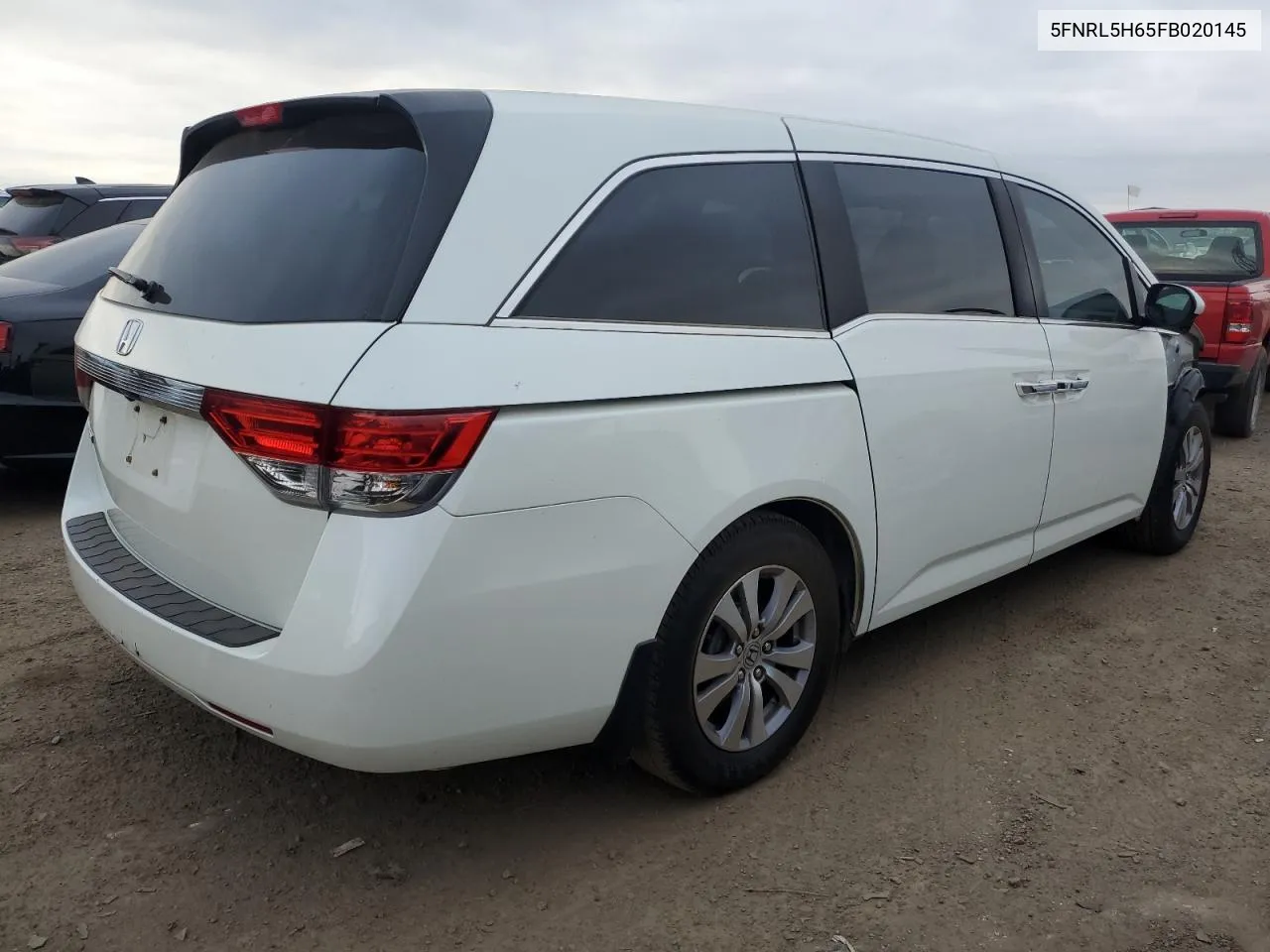 5FNRL5H65FB020145 2015 Honda Odyssey Exl