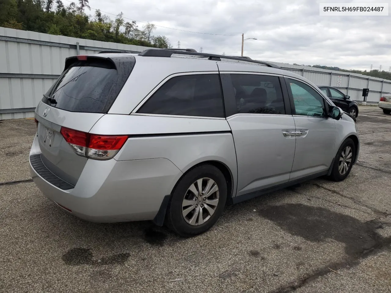 2015 Honda Odyssey Exl VIN: 5FNRL5H69FB024487 Lot: 72959724