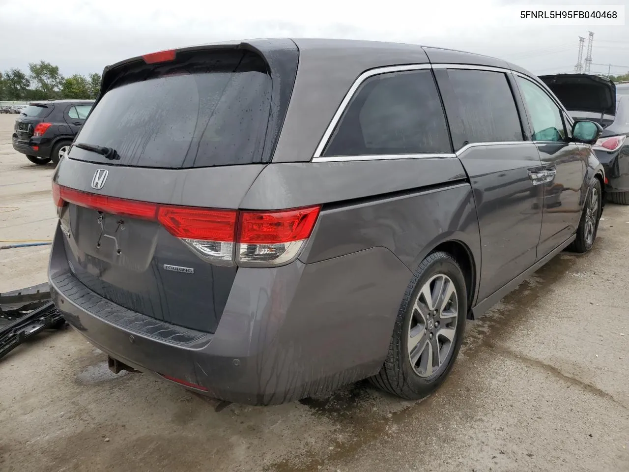 2015 Honda Odyssey Touring VIN: 5FNRL5H95FB040468 Lot: 73423564