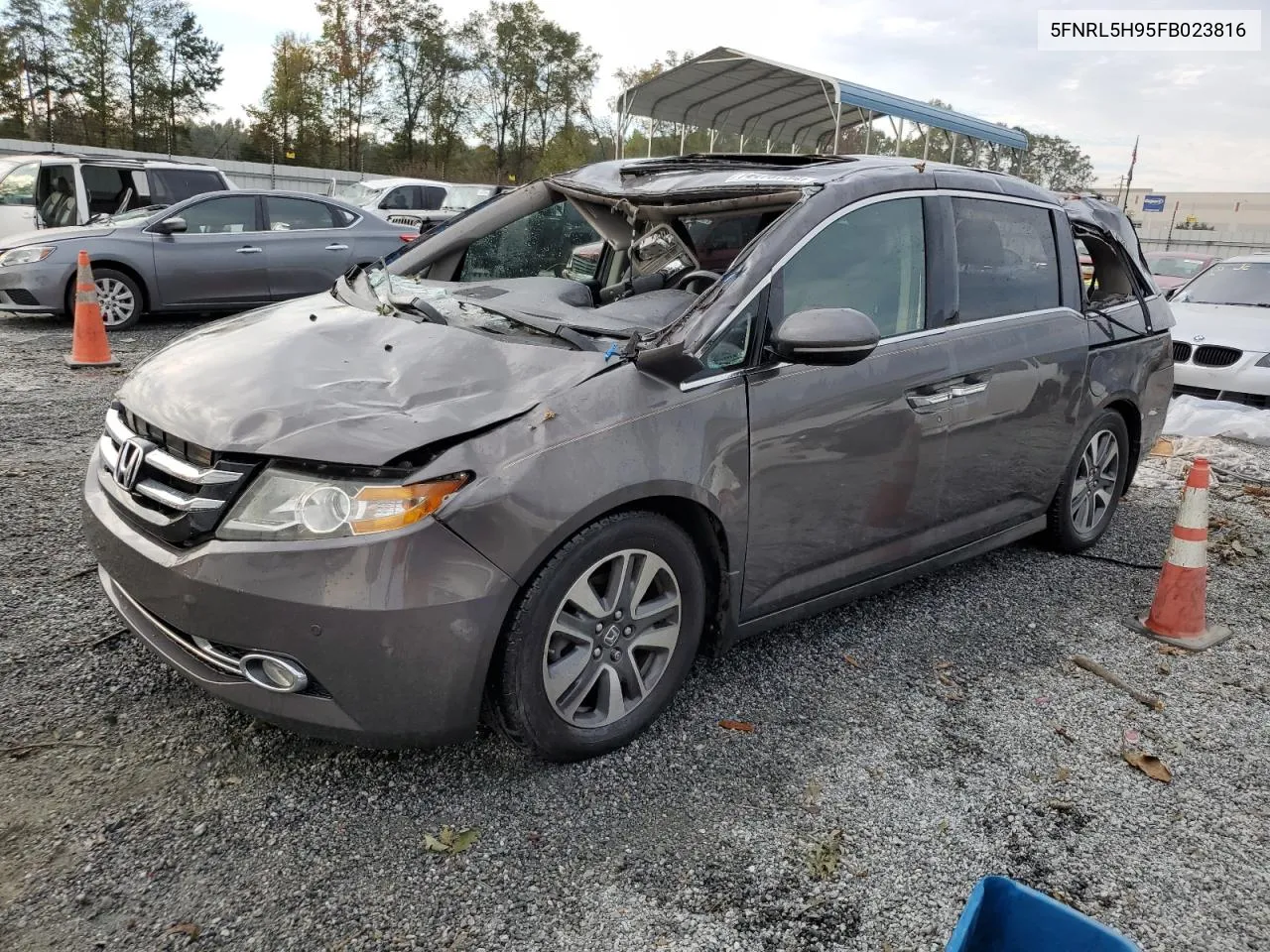 2015 Honda Odyssey Touring VIN: 5FNRL5H95FB023816 Lot: 74478734