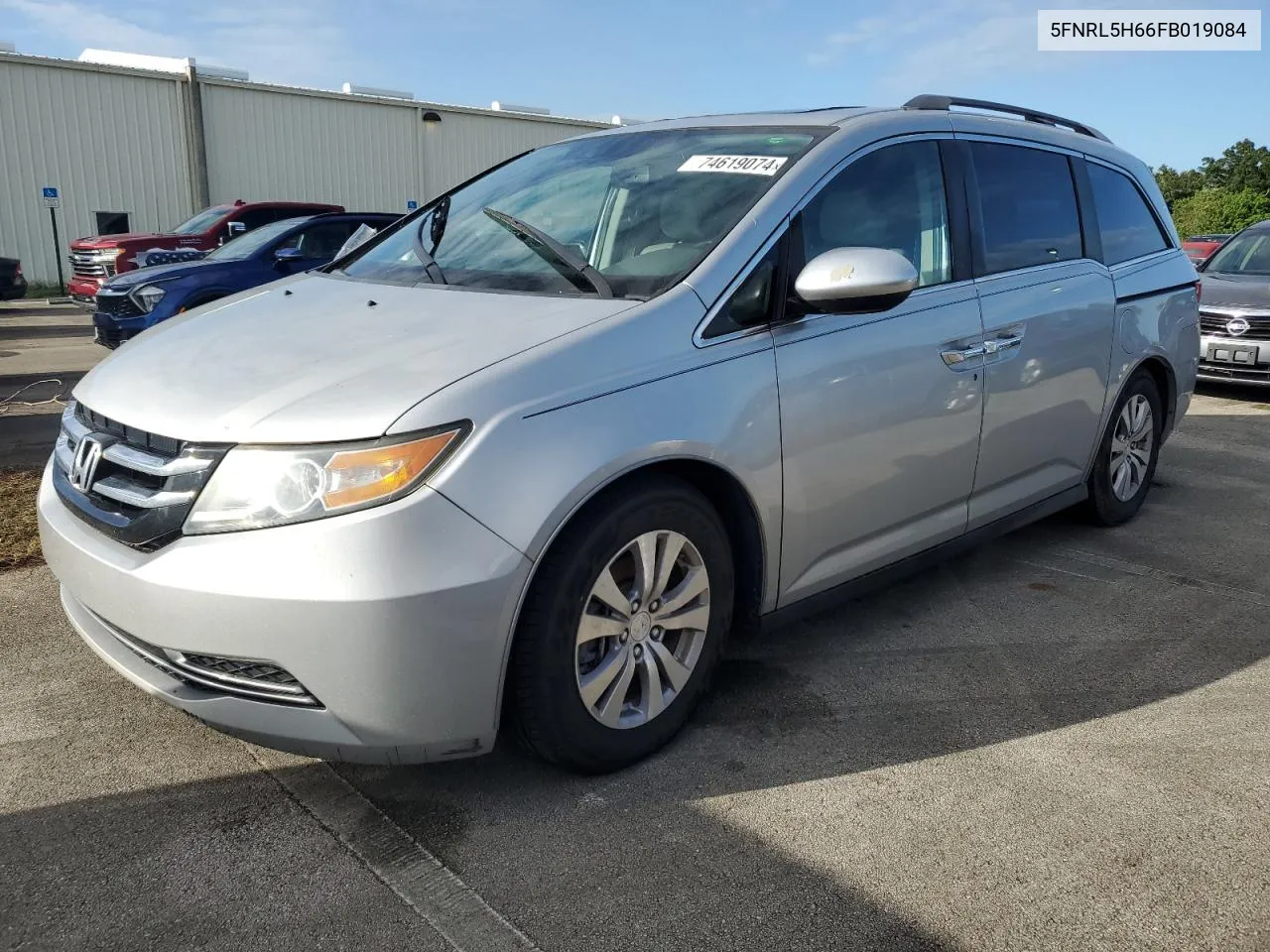 2015 Honda Odyssey Exl VIN: 5FNRL5H66FB019084 Lot: 74619074