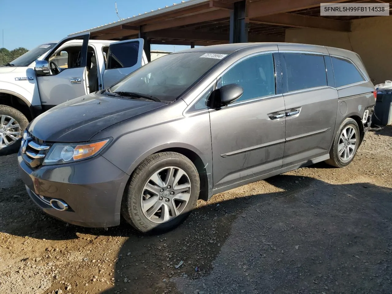 2015 Honda Odyssey Touring VIN: 5FNRL5H99FB114538 Lot: 75173994