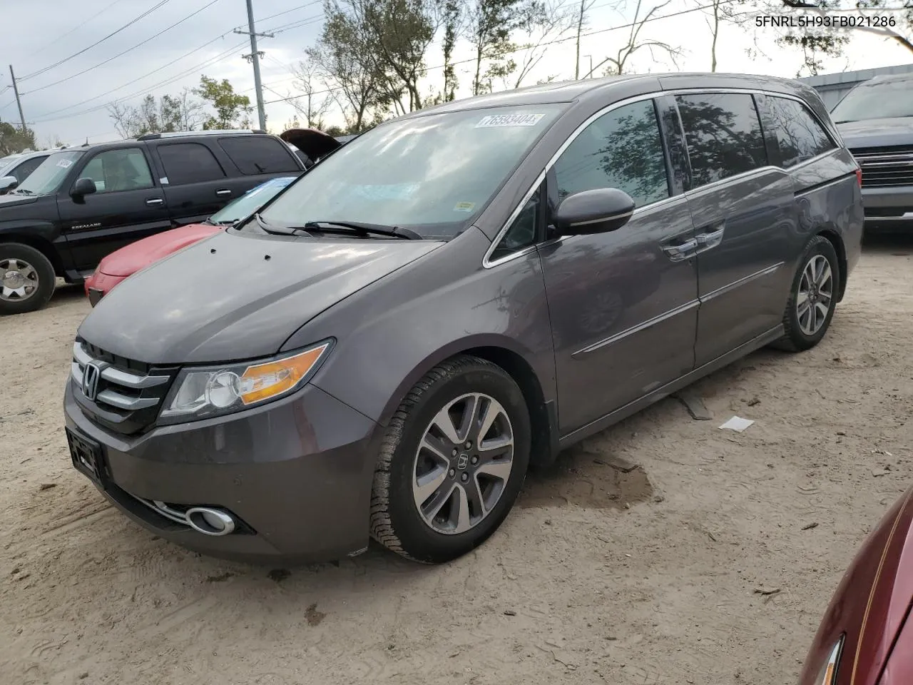 2015 Honda Odyssey Touring VIN: 5FNRL5H93FB021286 Lot: 76593404