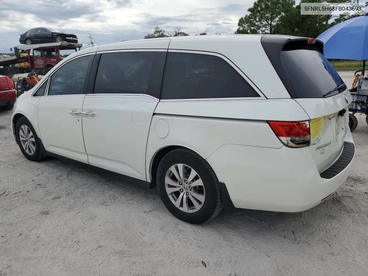 5FNRL5H68FB043693 2015 Honda Odyssey Exl