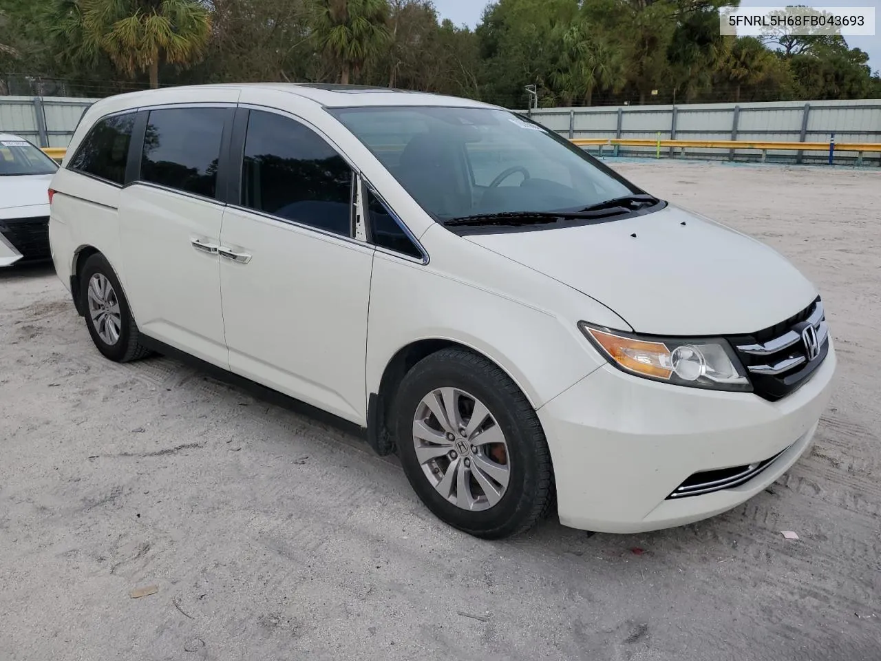 5FNRL5H68FB043693 2015 Honda Odyssey Exl