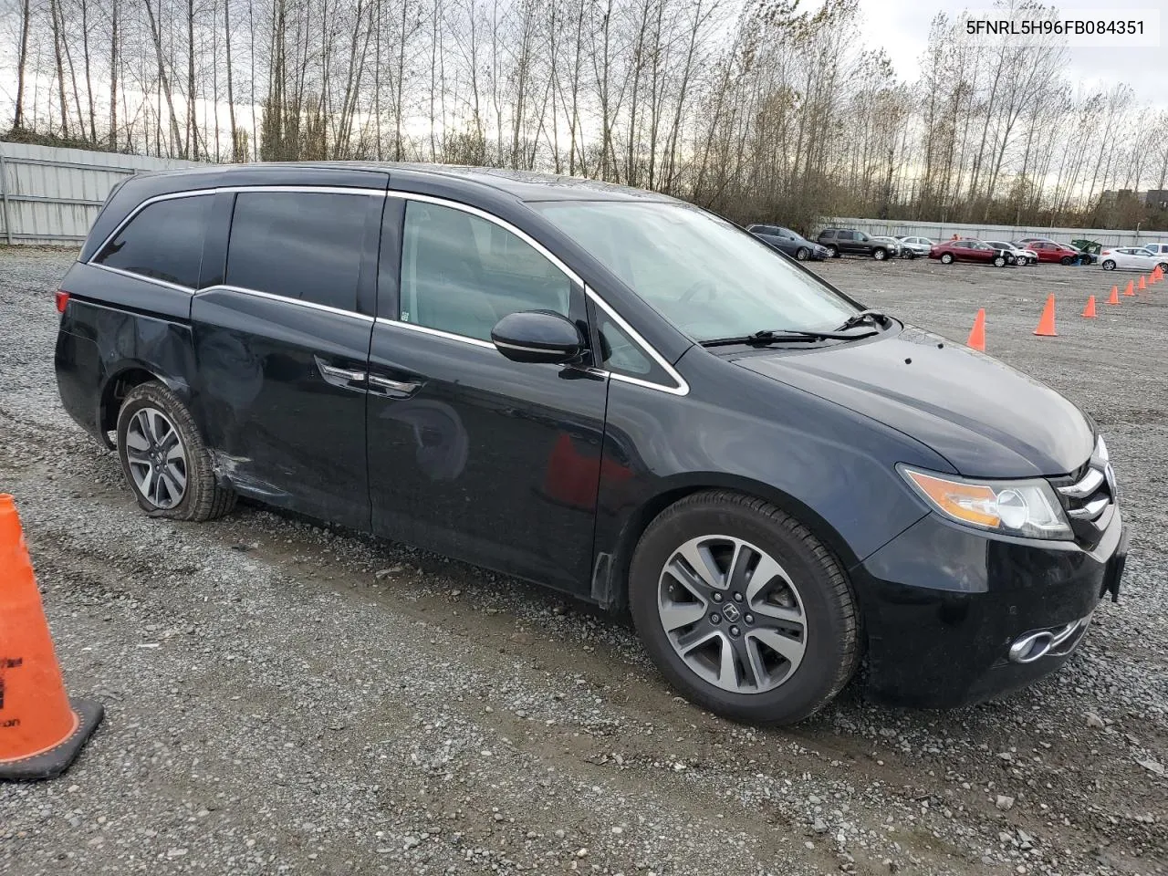 2015 Honda Odyssey Touring VIN: 5FNRL5H96FB084351 Lot: 78935894