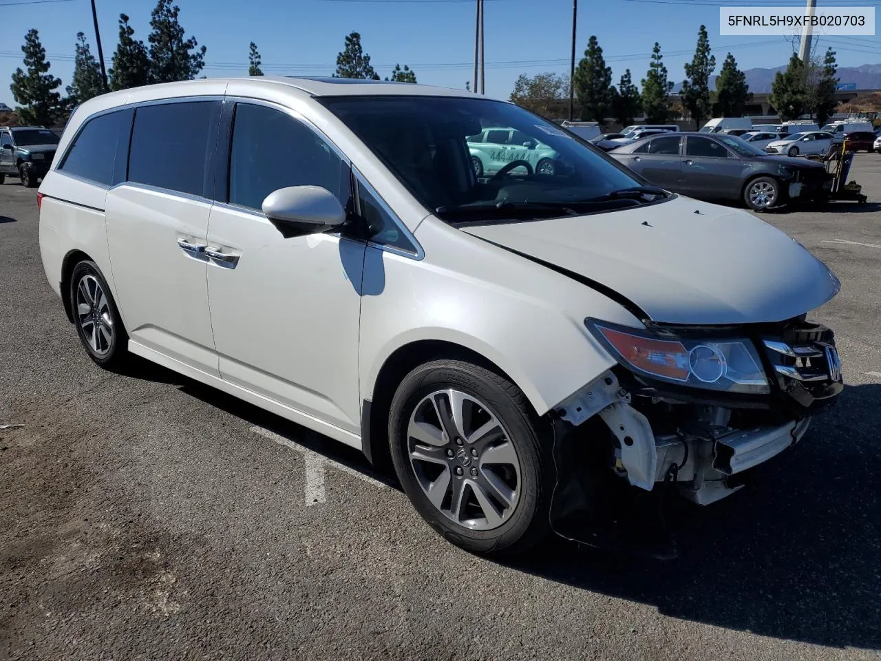 2015 Honda Odyssey Touring VIN: 5FNRL5H9XFB020703 Lot: 79869294