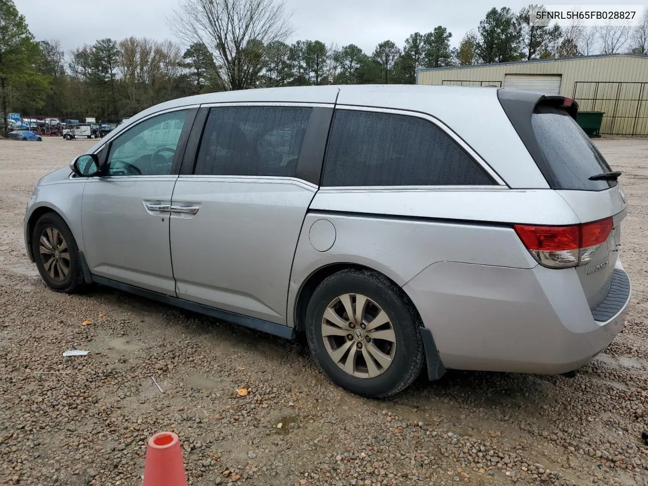 2015 Honda Odyssey Exl VIN: 5FNRL5H65FB028827 Lot: 81150334