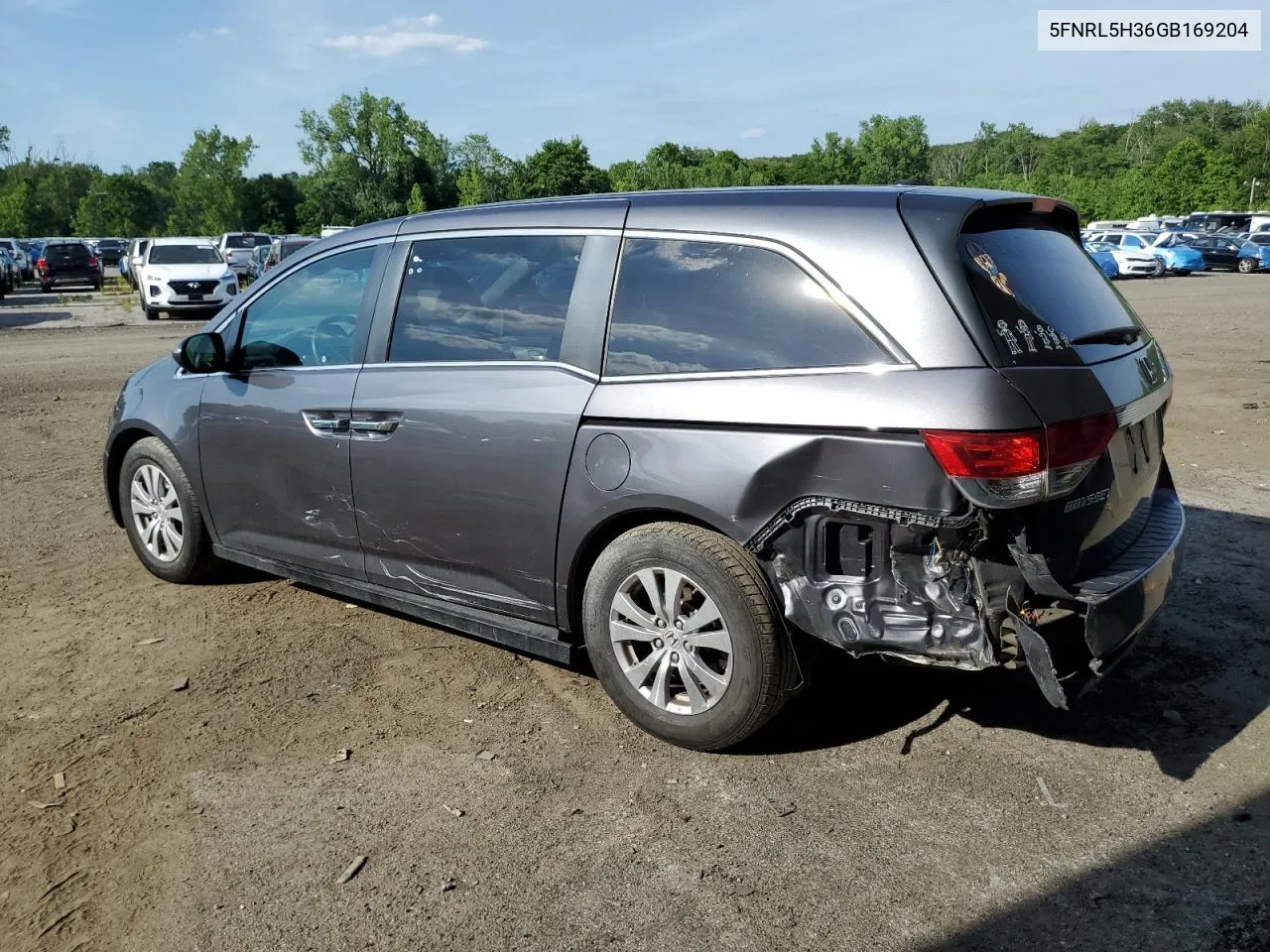 5FNRL5H36GB169204 2016 Honda Odyssey Se