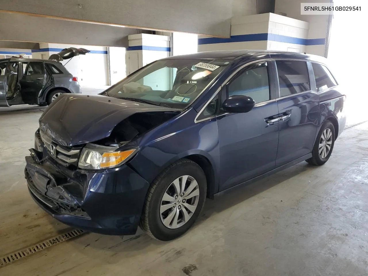 5FNRL5H61GB029541 2016 Honda Odyssey Exl