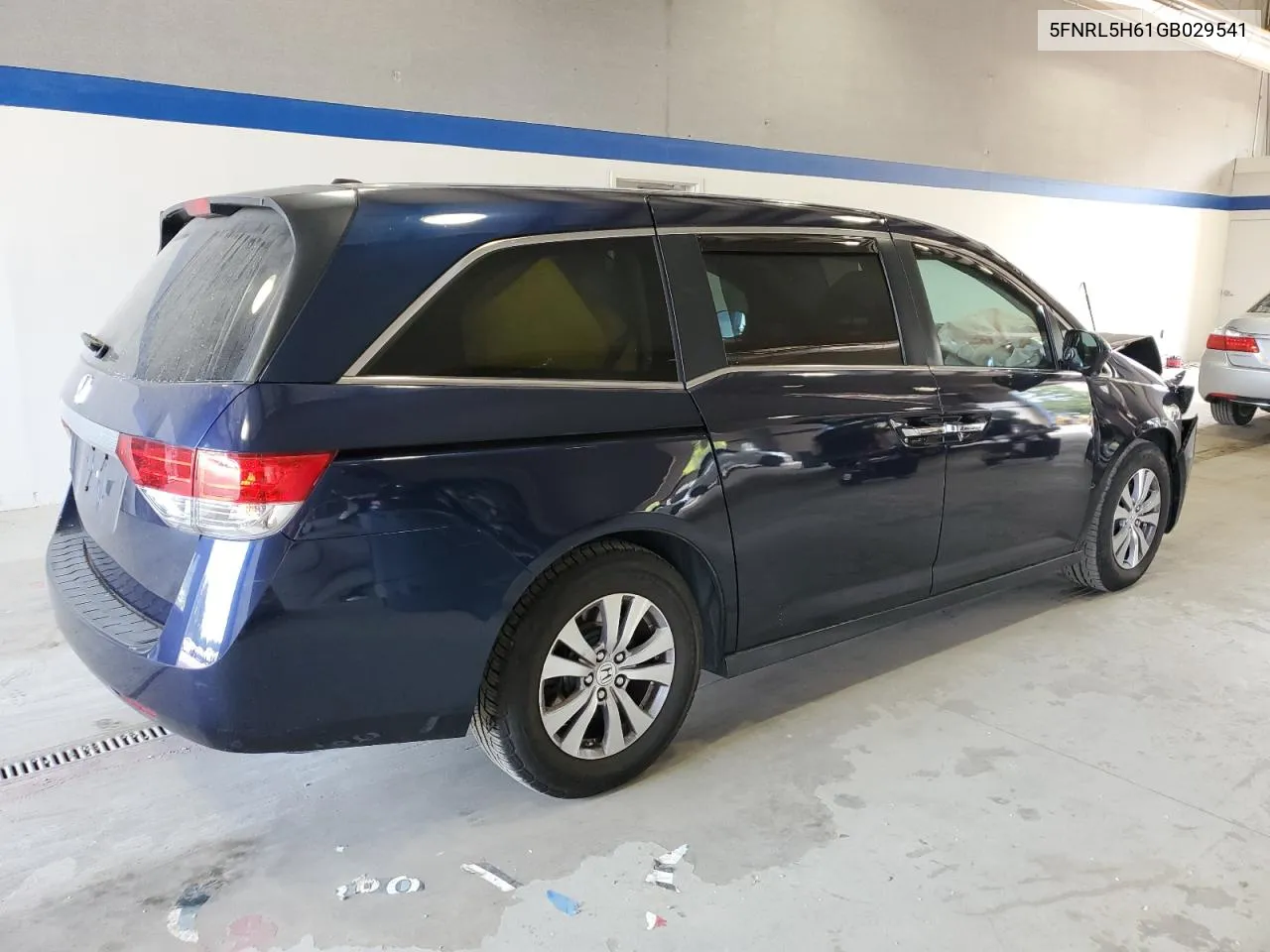 5FNRL5H61GB029541 2016 Honda Odyssey Exl