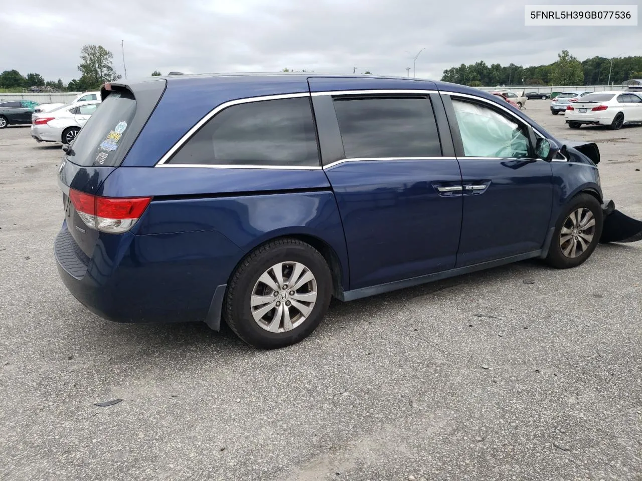 5FNRL5H39GB077536 2016 Honda Odyssey Se