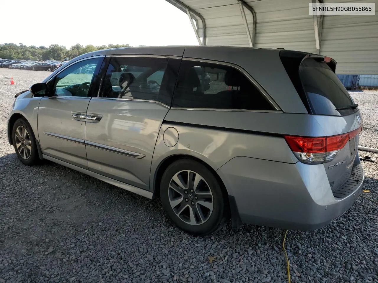 5FNRL5H90GB055865 2016 Honda Odyssey Touring