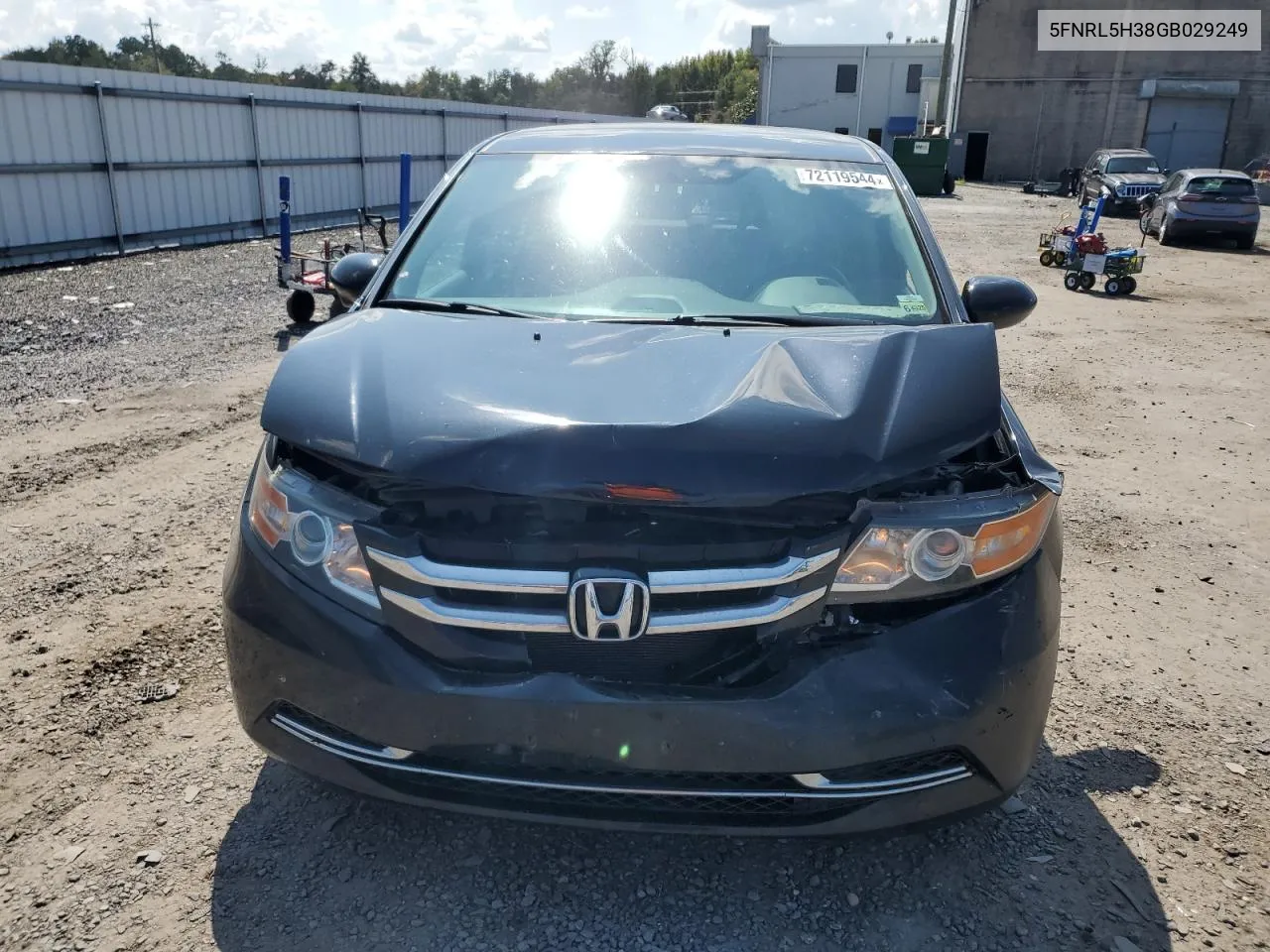 5FNRL5H38GB029249 2016 Honda Odyssey Se