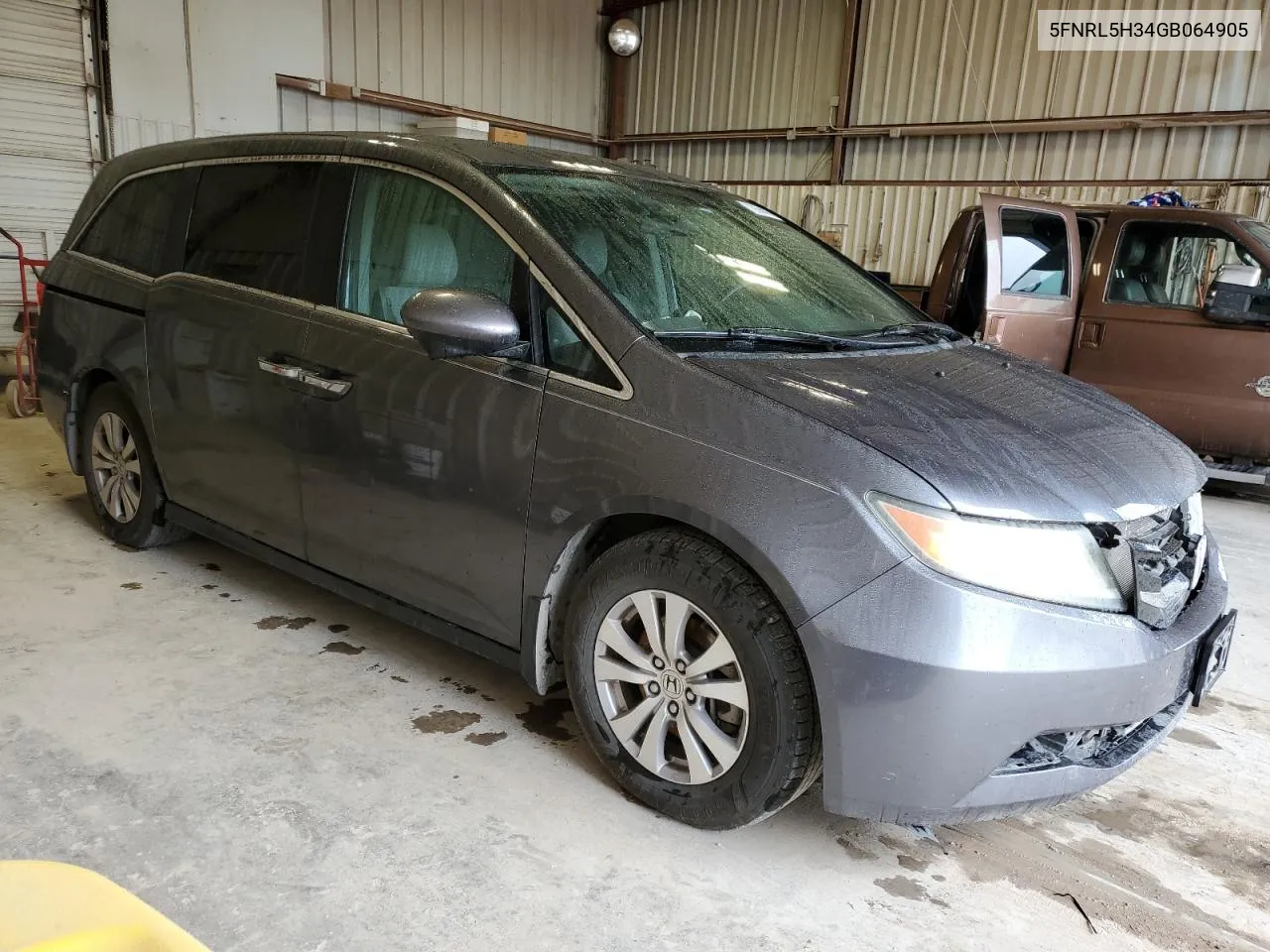 5FNRL5H34GB064905 2016 Honda Odyssey Se