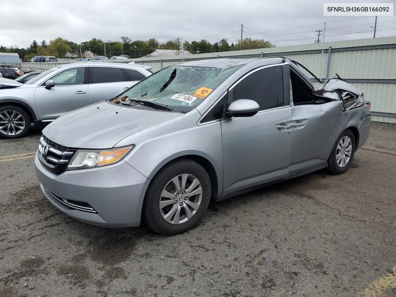 2016 Honda Odyssey Se VIN: 5FNRL5H36GB166092 Lot: 73271494