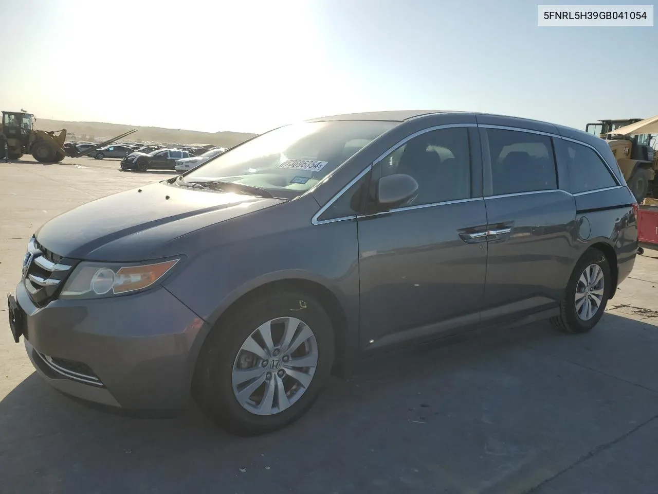 5FNRL5H39GB041054 2016 Honda Odyssey Se