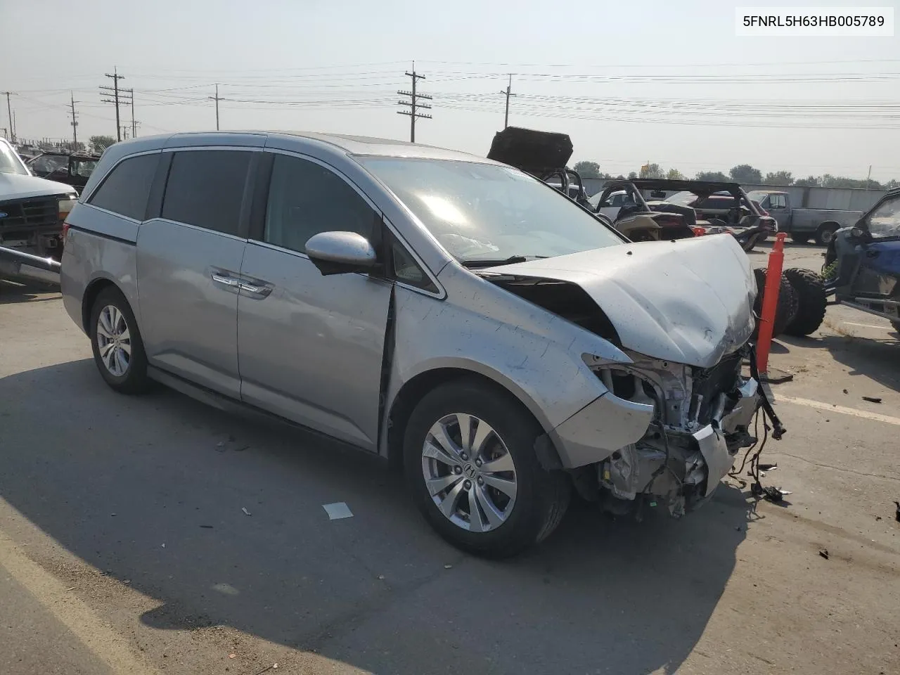 2017 Honda Odyssey Exl VIN: 5FNRL5H63HB005789 Lot: 70147494