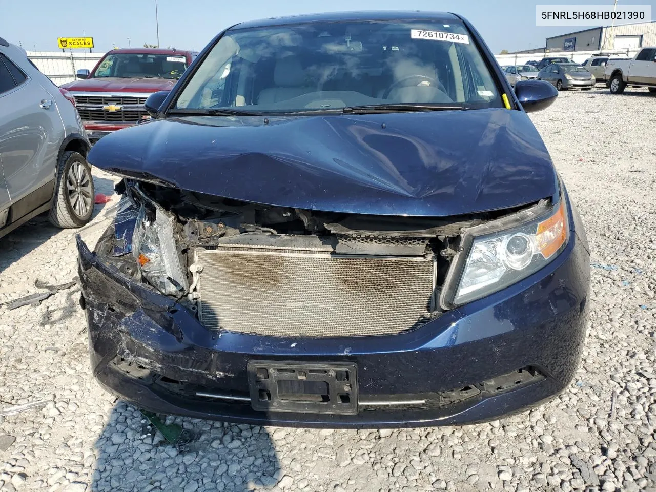 5FNRL5H68HB021390 2017 Honda Odyssey Exl