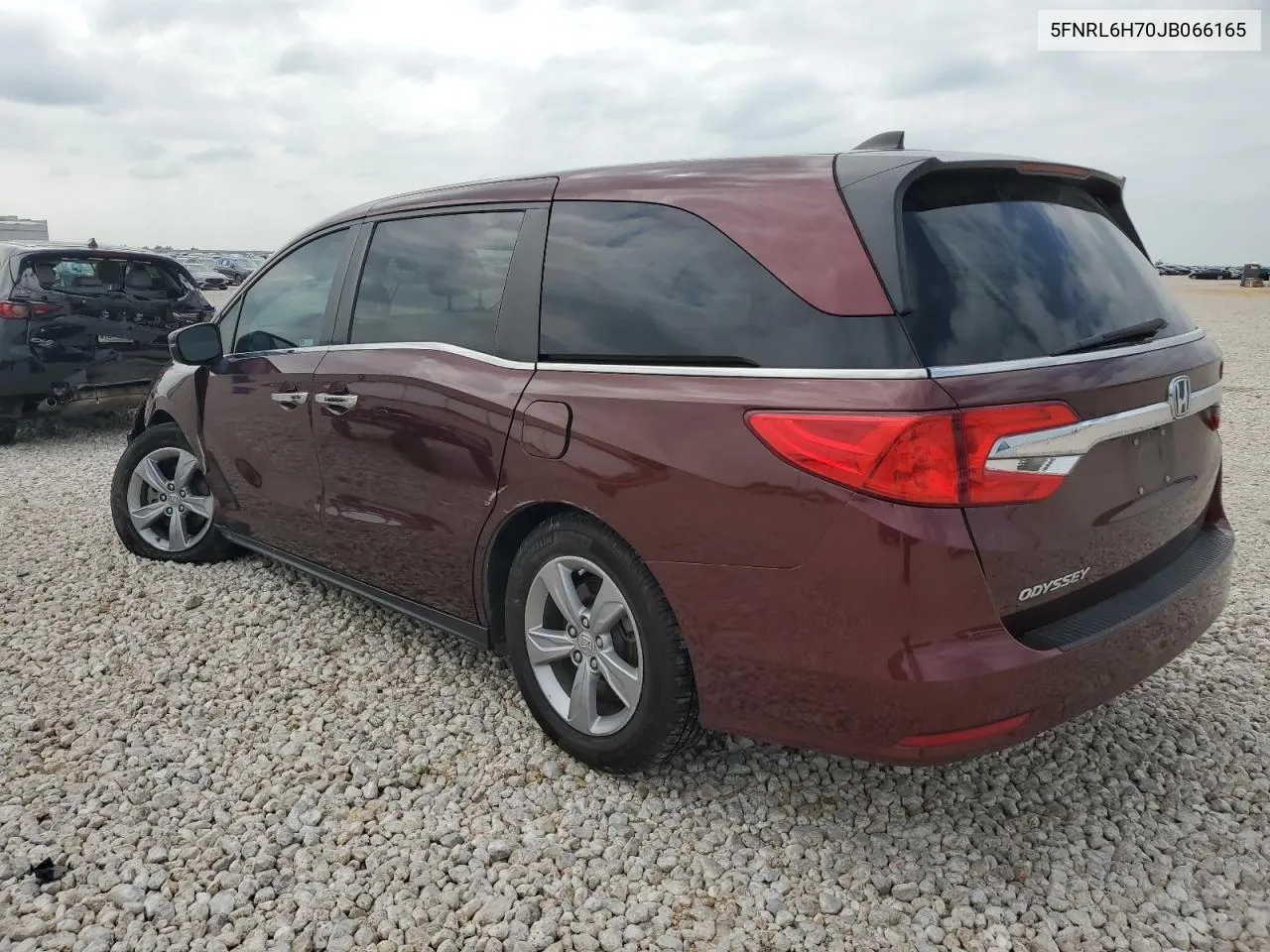 2018 Honda Odyssey Exl VIN: 5FNRL6H70JB066165 Lot: 53044454