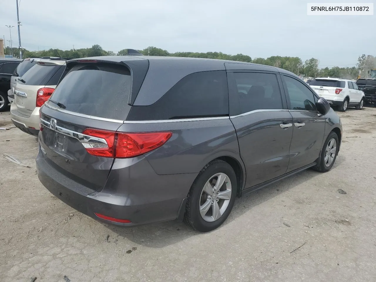 5FNRL6H75JB110872 2018 Honda Odyssey Exl