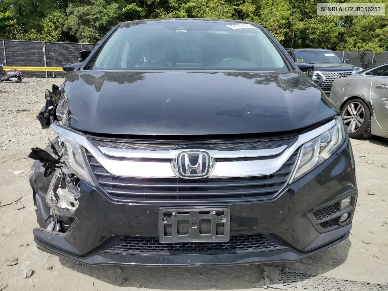 5FNRL6H72JB056253 2018 Honda Odyssey Exl