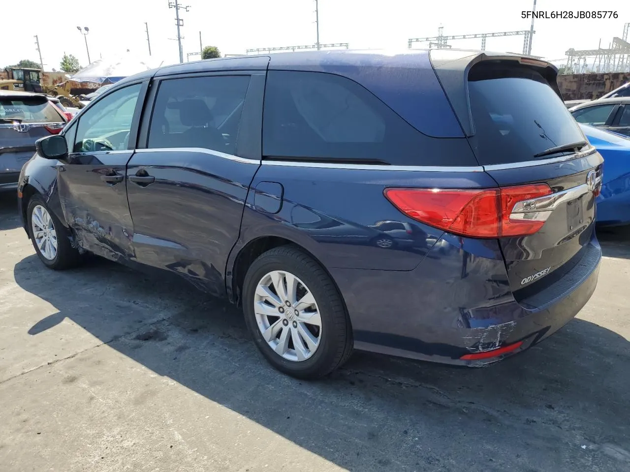 2018 Honda Odyssey Lx VIN: 5FNRL6H28JB085776 Lot: 71683654