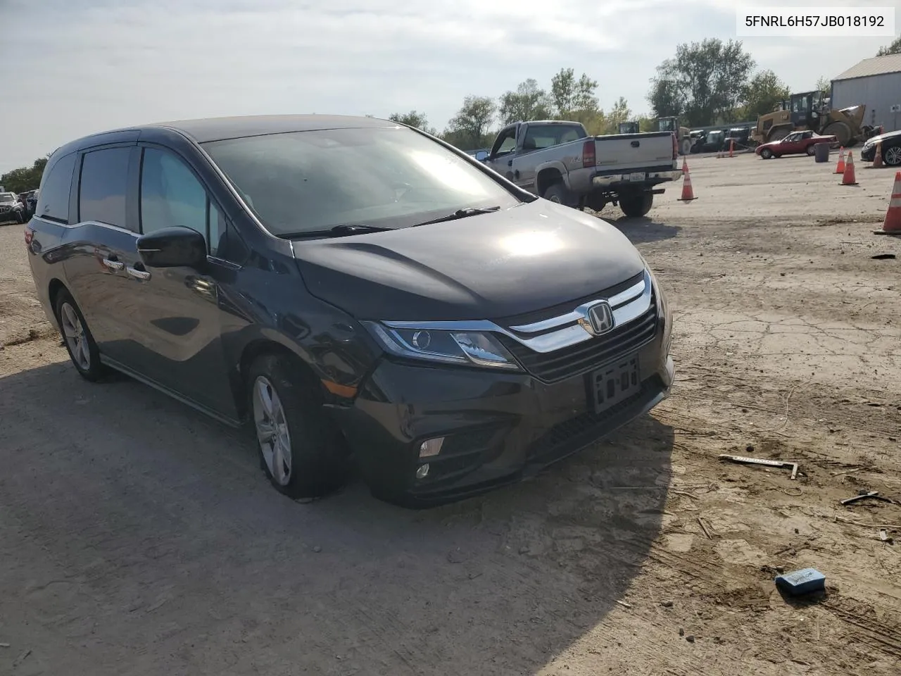 5FNRL6H57JB018192 2018 Honda Odyssey Ex