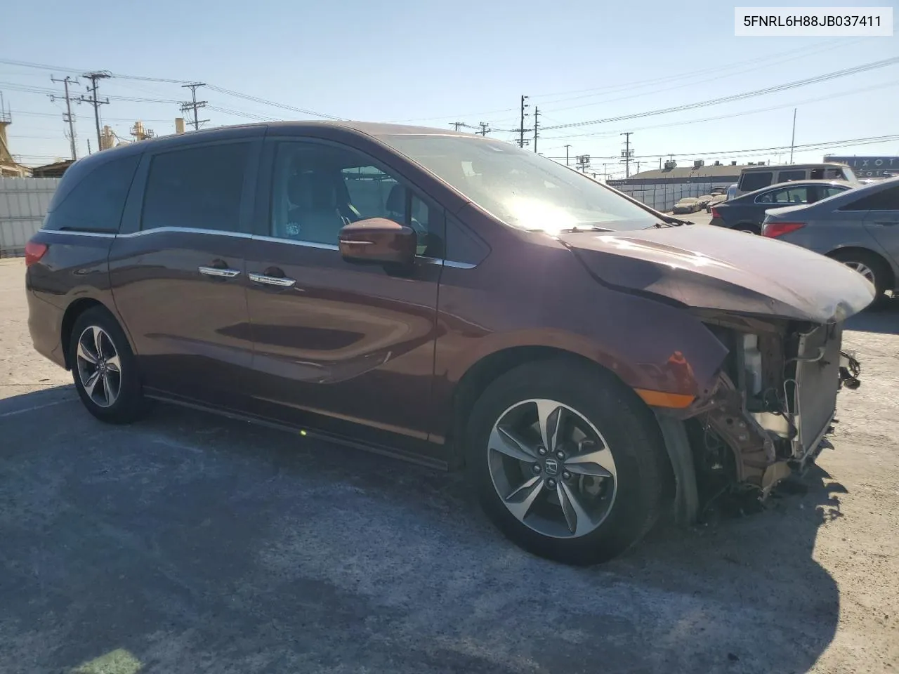 2018 Honda Odyssey Touring VIN: 5FNRL6H88JB037411 Lot: 72481044