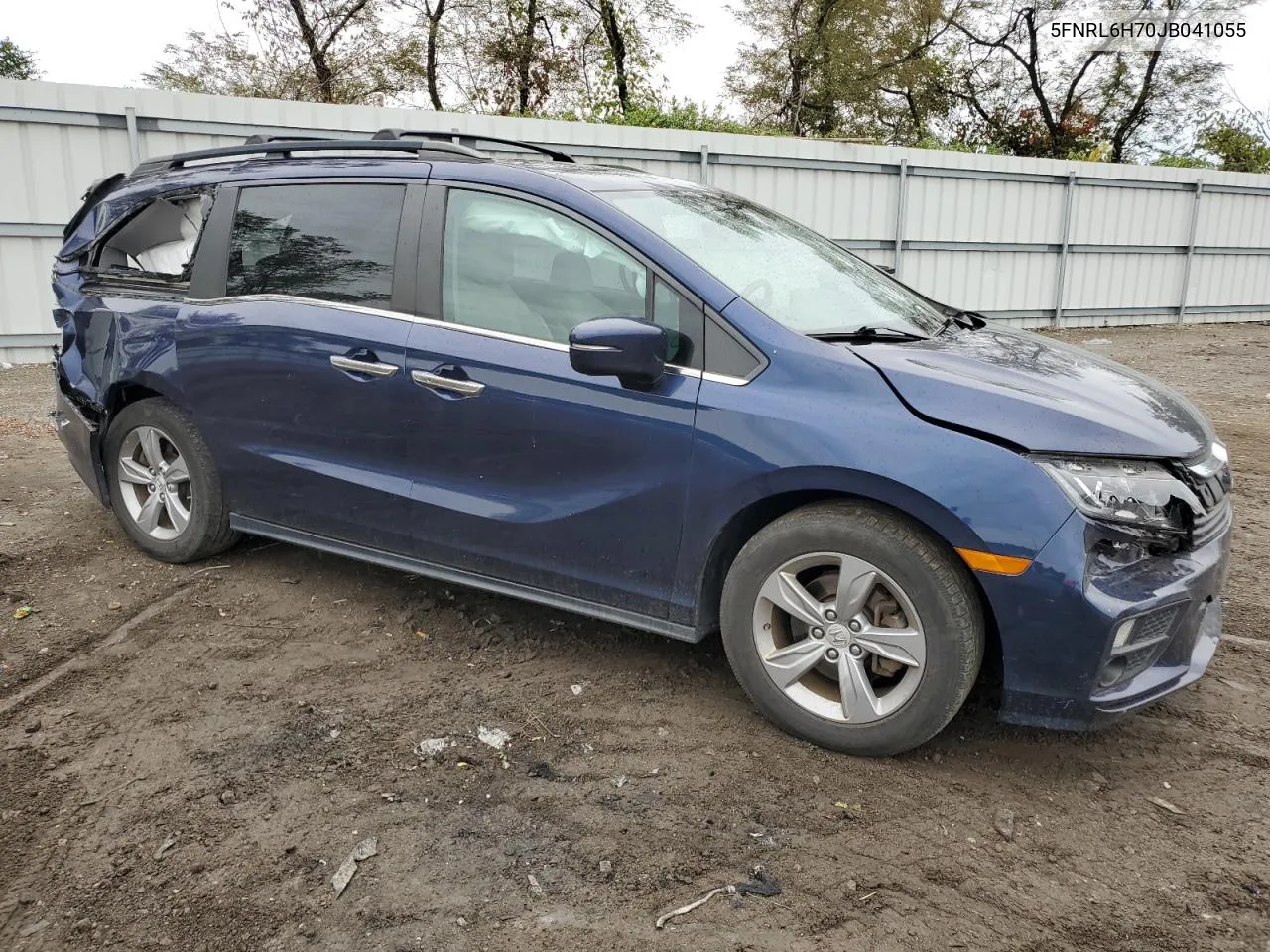 5FNRL6H70JB041055 2018 Honda Odyssey Exl