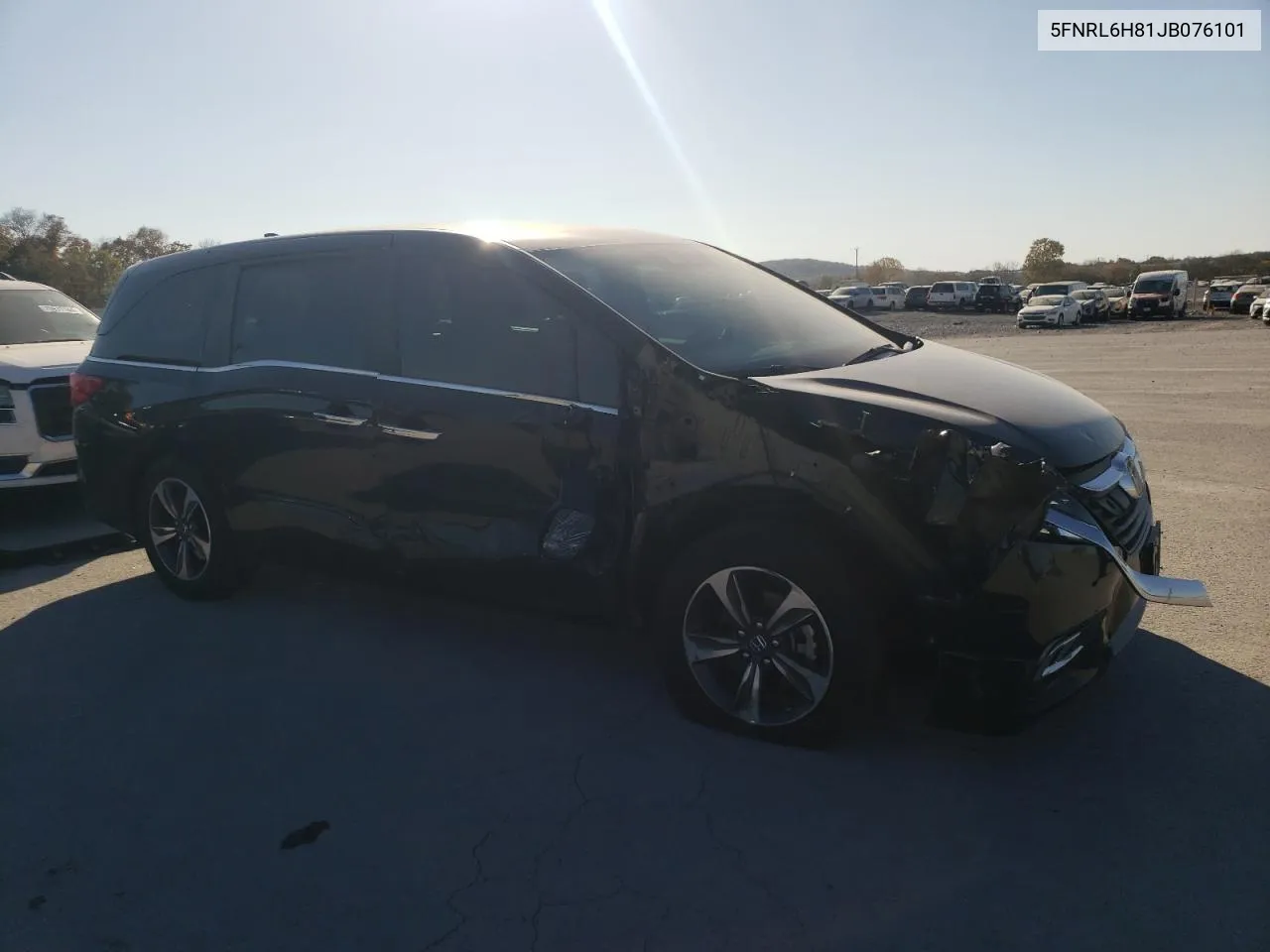 2018 Honda Odyssey Touring VIN: 5FNRL6H81JB076101 Lot: 76687334