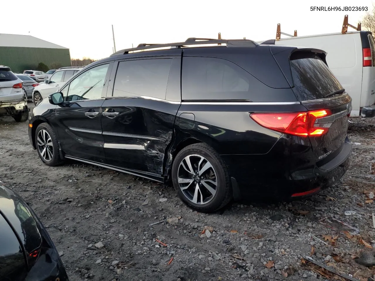 2018 Honda Odyssey Elite VIN: 5FNRL6H96JB023693 Lot: 79611014