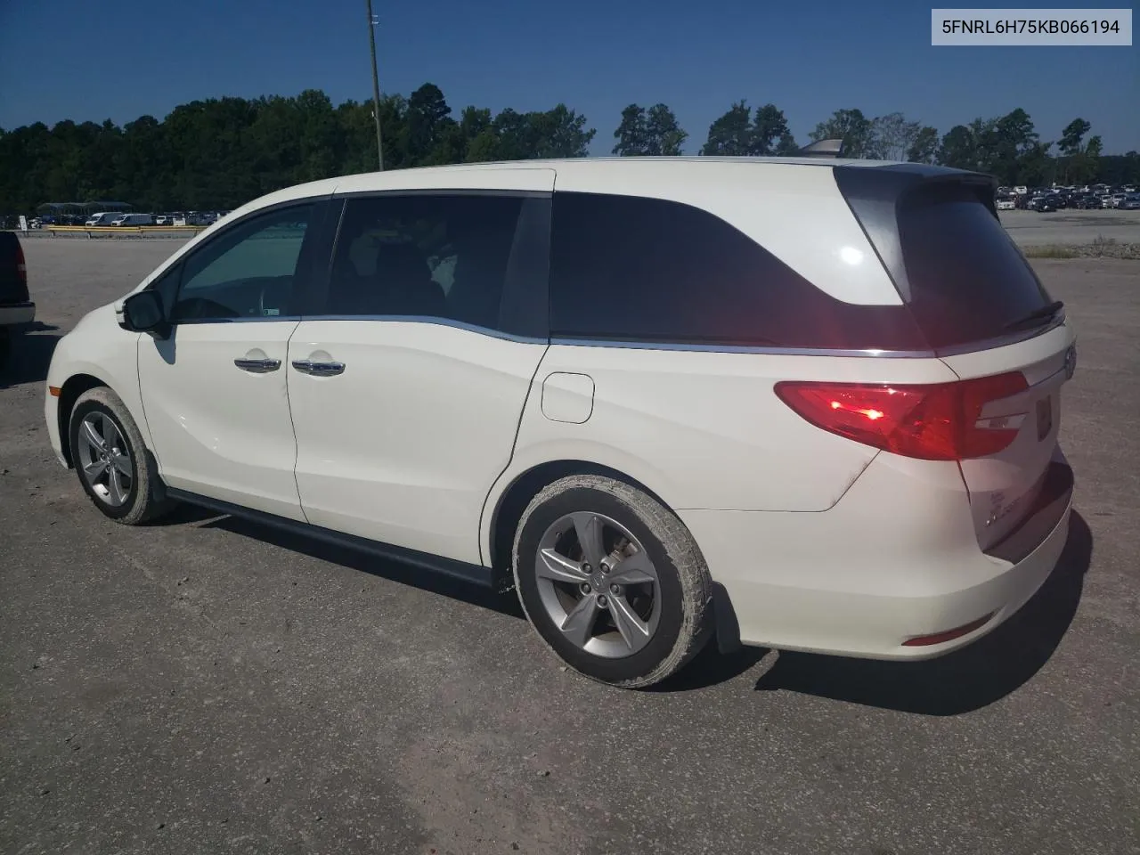 5FNRL6H75KB066194 2019 Honda Odyssey Exl