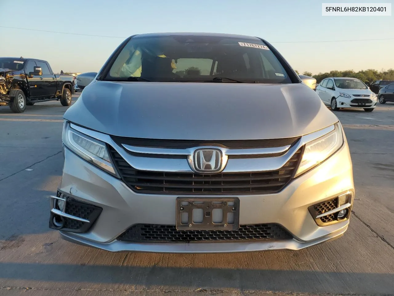 2019 Honda Odyssey Touring VIN: 5FNRL6H82KB120401 Lot: 71767274