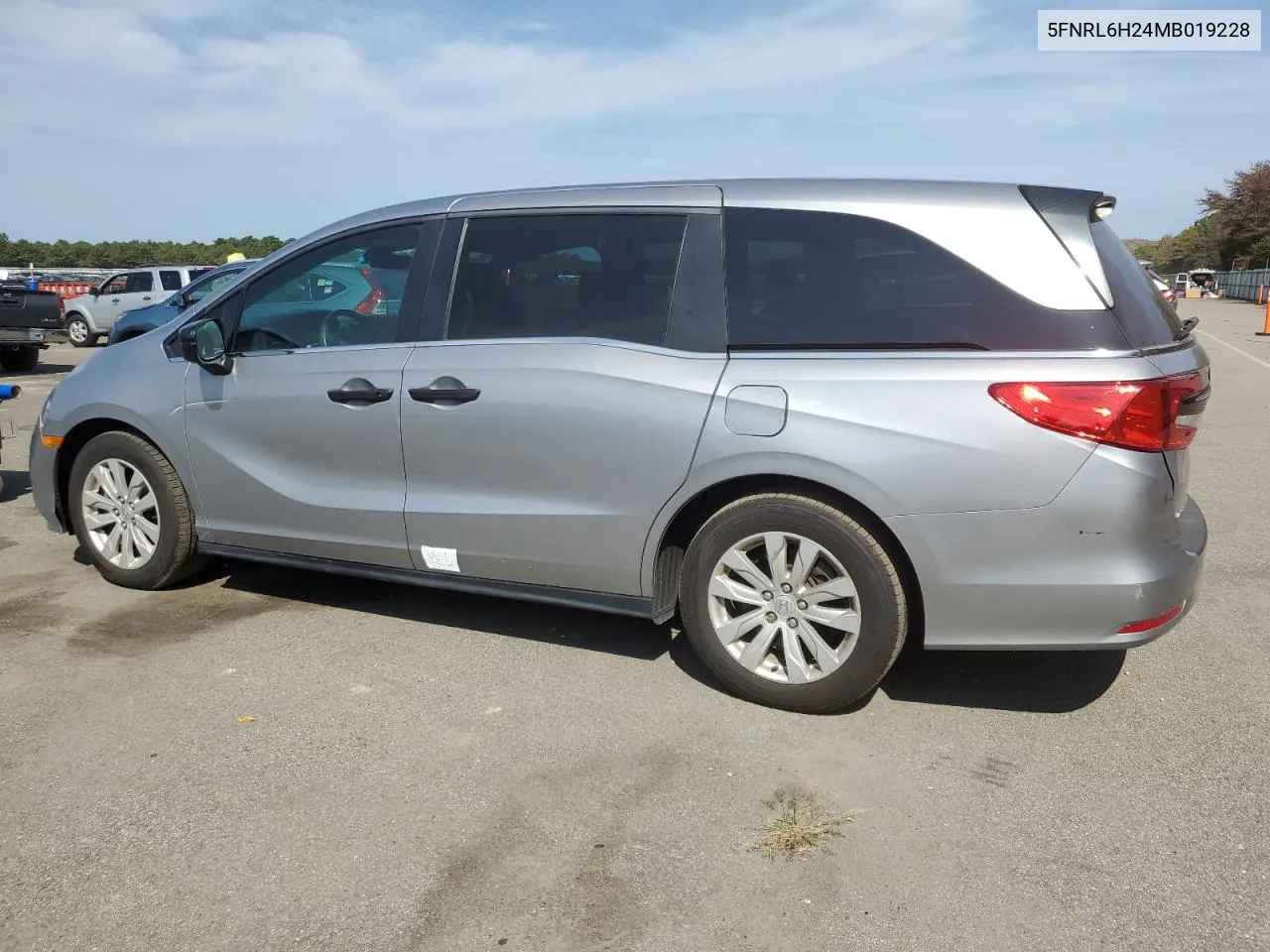 2021 Honda Odyssey Lx VIN: 5FNRL6H24MB019228 Lot: 71574034