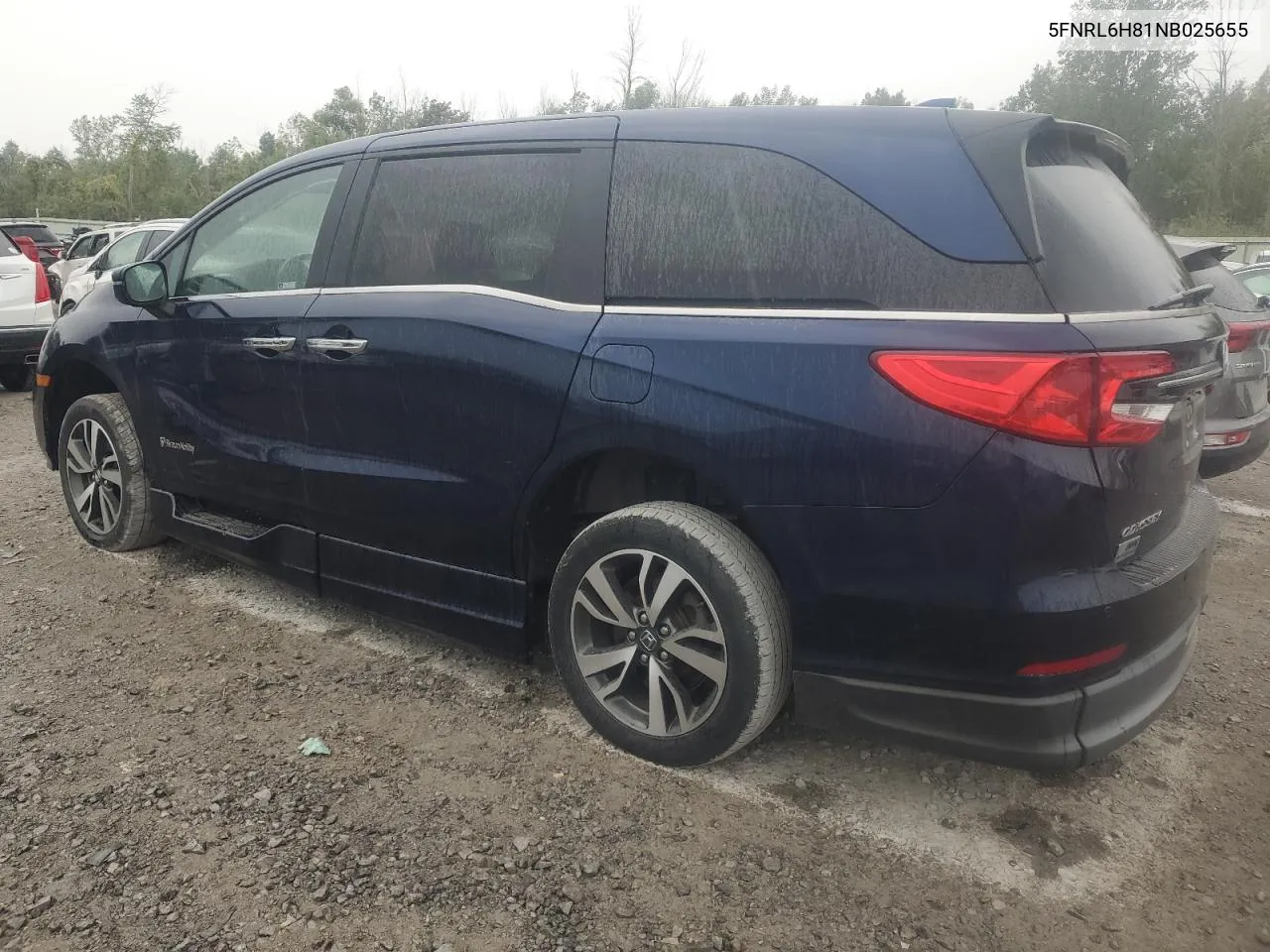 2022 Honda Odyssey Touring VIN: 5FNRL6H81NB025655 Lot: 70374274