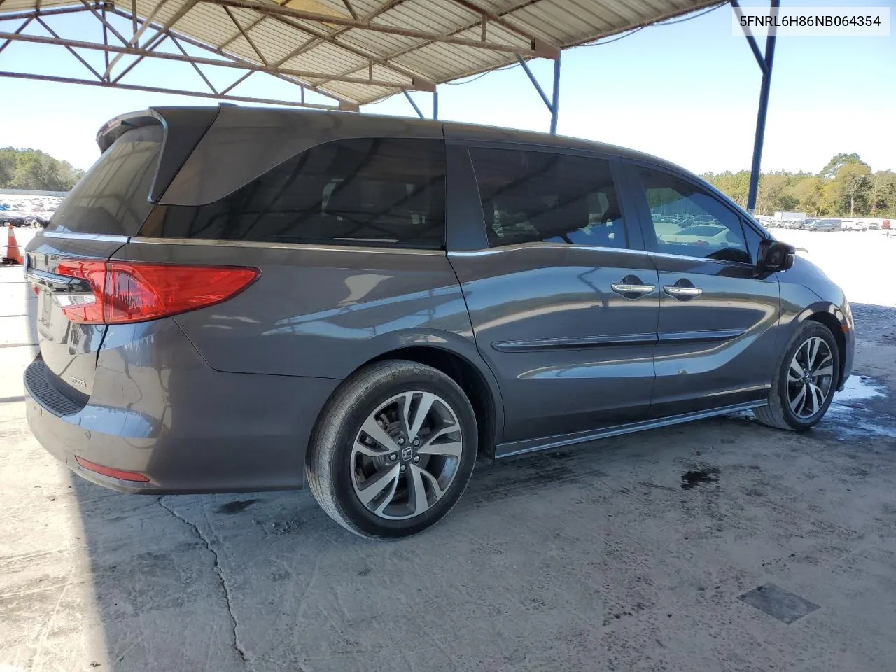 2022 Honda Odyssey Touring VIN: 5FNRL6H86NB064354 Lot: 76155744